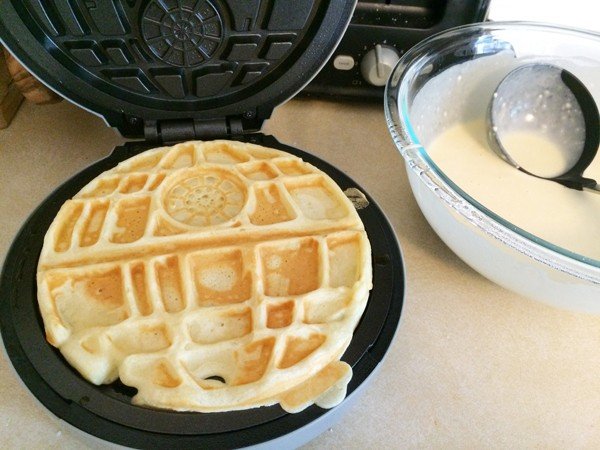 Star Wars Death Star Waffle Maker